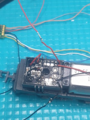 collegati TR e TL ai rispettivi cavi del decoder