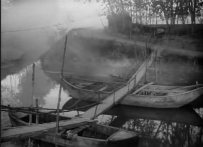 ponte di barche.JPG