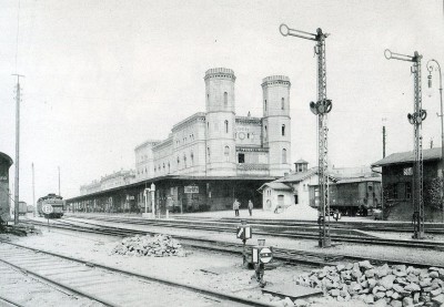 1280px-Bahnhof_Goerlitz_1910.jpg