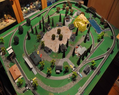 Costruisci la tua ferrovia in miniatura.jpg