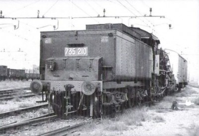 Gr. 735 210 con lanterna sul tender