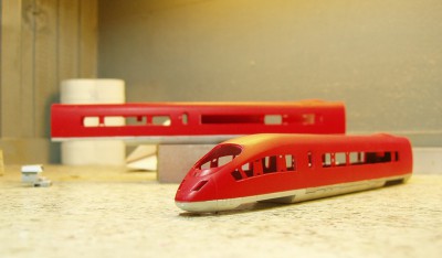 03_03_2018_7.jpg (105.3 KiB) Visto 6001 volte Unità di testa. E' ancora da applicare la parte rossa sul frontale. Il rosso scenderà anche nel sottocassa seguendo il profilo della carrozzeria.