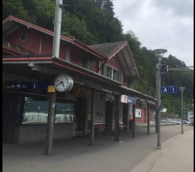 Stazione-di-Brienz-3.jpg