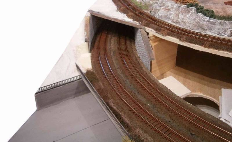 Frontone galleria