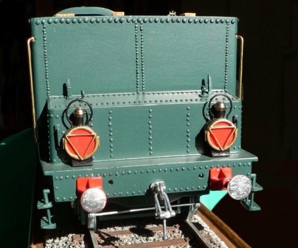 Il lato posteriore del tender in scala