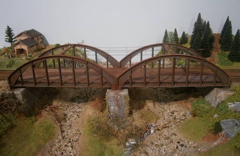 Ponte commerciale