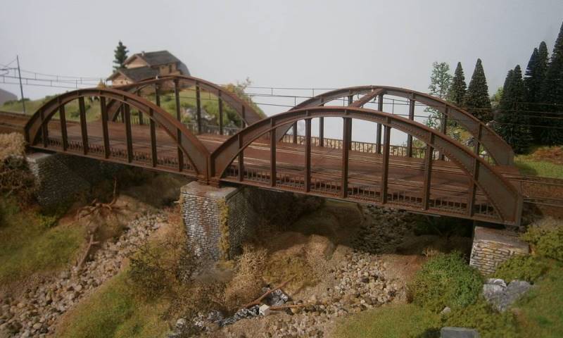 Ponte commerciale