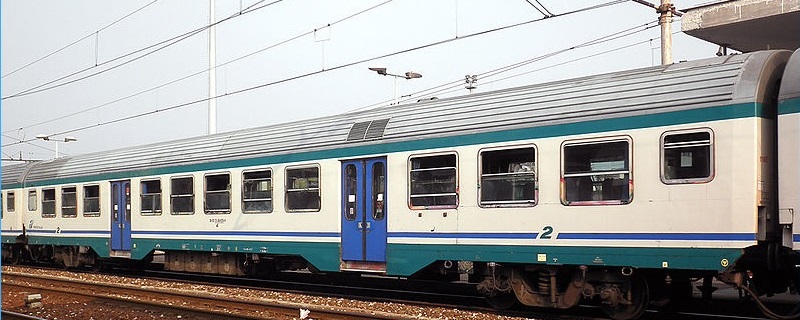 Carrozza Medie Distanze Vestiboli Centrali - MDVC