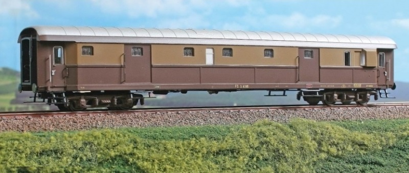 Serie 83.000 tipo 1946 - Dz