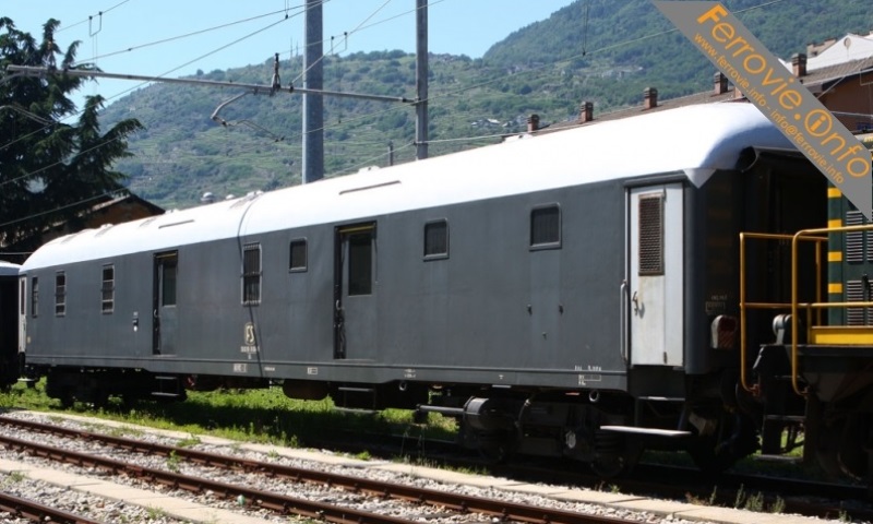 UIC-X - Bagagliaio