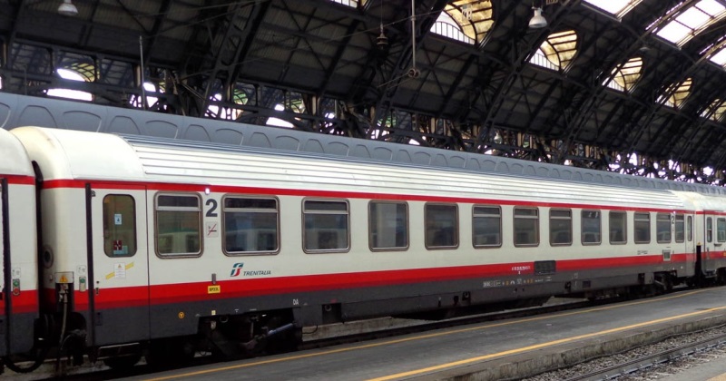 UIC-Z1