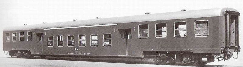 Carrozza vicinale a piano ribassato