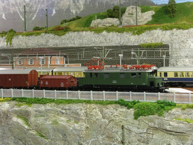 BR144