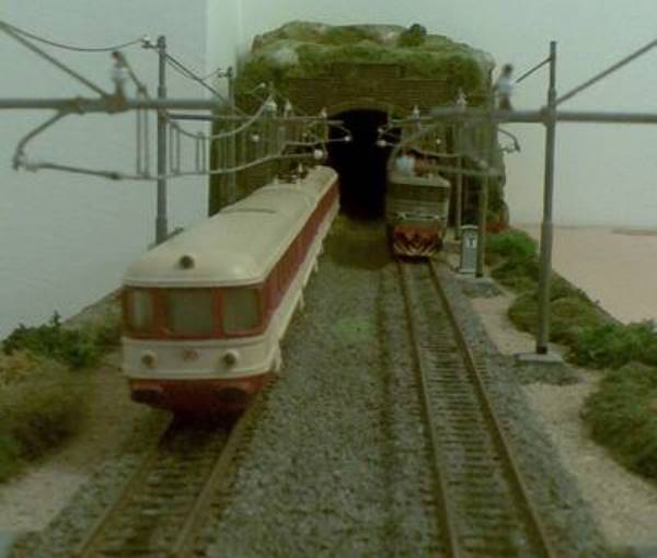 Incrocio fra treni