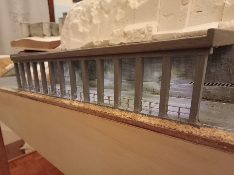 Galleria artificiale illuminata