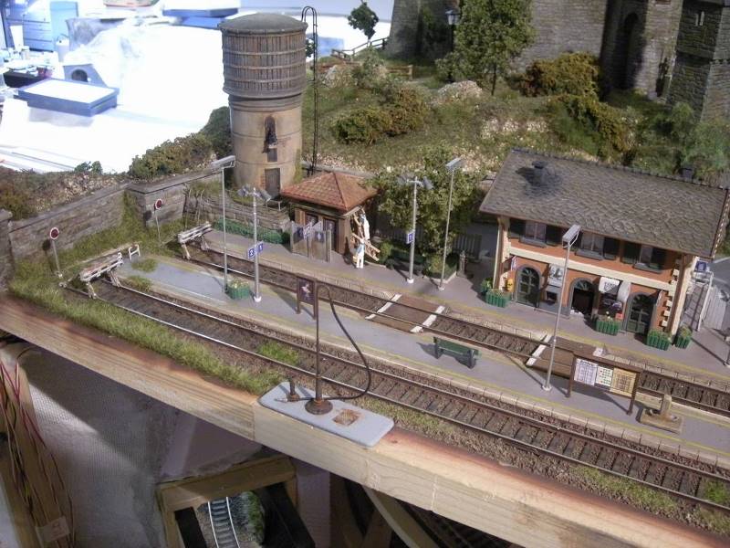 Il borgo e la stazione