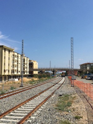 Pali LS posati nei pressi di Corigliano