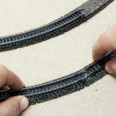 raulway-track-closeup.jpg