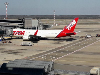 Un Boeing 787 &quot;Dreamliner&quot; a Milano Malpensa