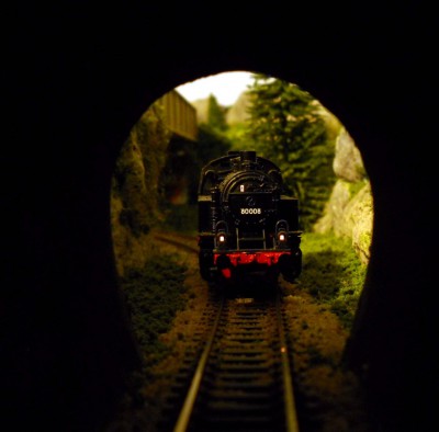 La stazione si è arricchita di un piccolo deposito locomotive