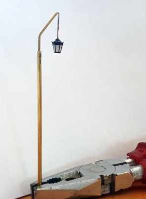 Lamp_spenta.jpg