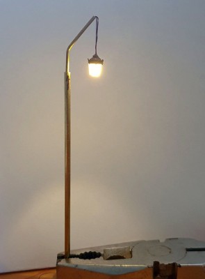 Lamp_accesa.jpg