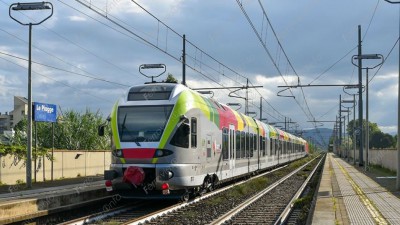 Treno ETR 170 in trasferimento dalla Toscana al Trentino Alto Adige dopo le riparazioni