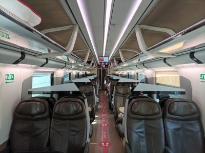 Interni livello di servizio Premium treno Frecciarossa Firenze-Bologna