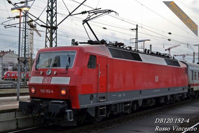 Locomotiva DB gruppo 120