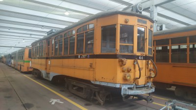 Motrice 44