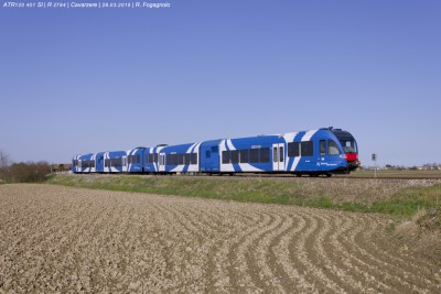 Due trenti ATR 110 in servizio sulla linea Venezia-Adria
