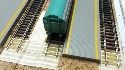 Soletta incollata al piano con ciano o epoxy
