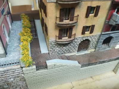 con le pedane, anche i disabili possono fare una passeggiata per ammirare il porto