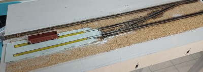 Fosse di ispezione completate e binari verniciati