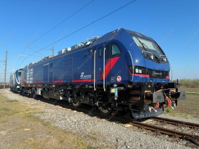 normal_406_001_Trenitalia_Stadler_Rail.jpg