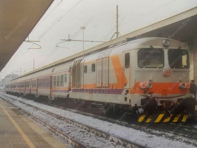 D_445_1056_DL_Torino_SM_con_D_9848_Aosta_-_Torino_P_N__a_Chivasso_il_1_novembre_97.jpg