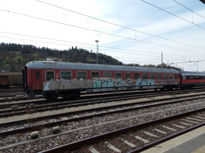 Vettura scudo per ETR 500 prima della riqualificazione