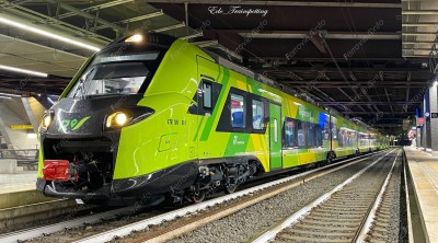 normal_ETR_108_Trenitalia_Regionale_Roma_Tiburtina_290101.jpeg