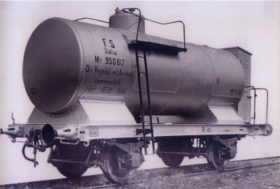 Carro M-950.617.jpg