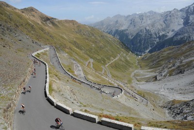 passo-dello-stelvio.jpg