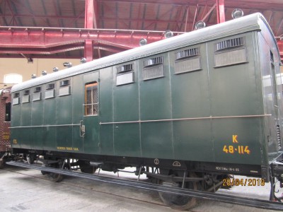 carrozza detenuti-2.jpg
